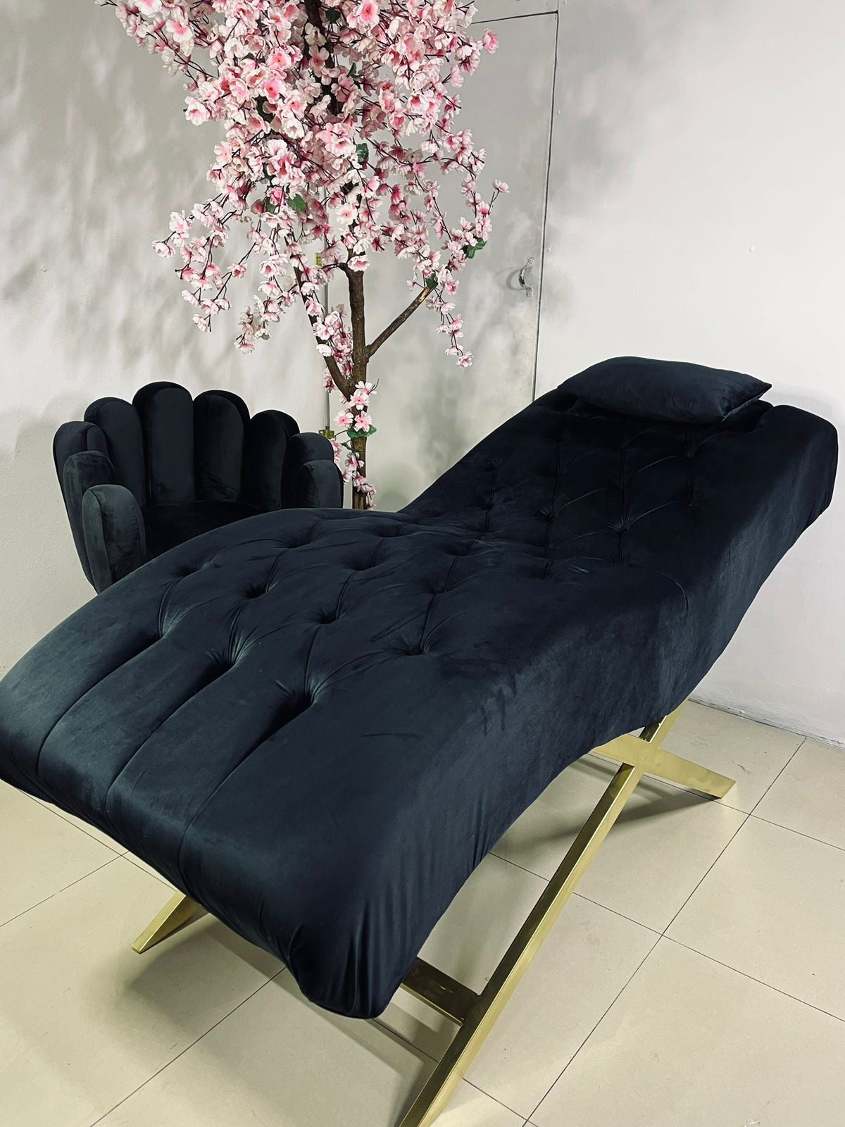 Custom made Lash Beds